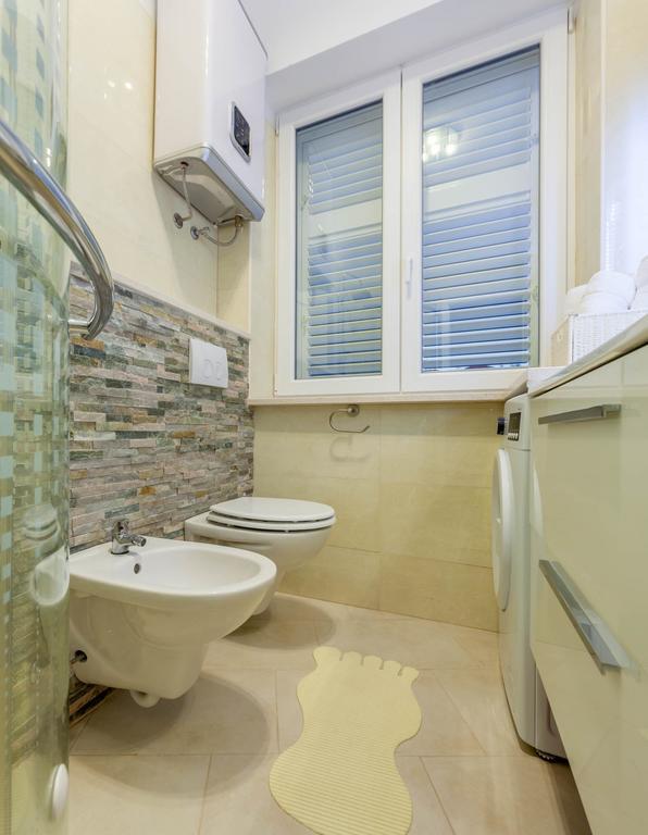 Chic Apartment In Center Split Habitación foto
